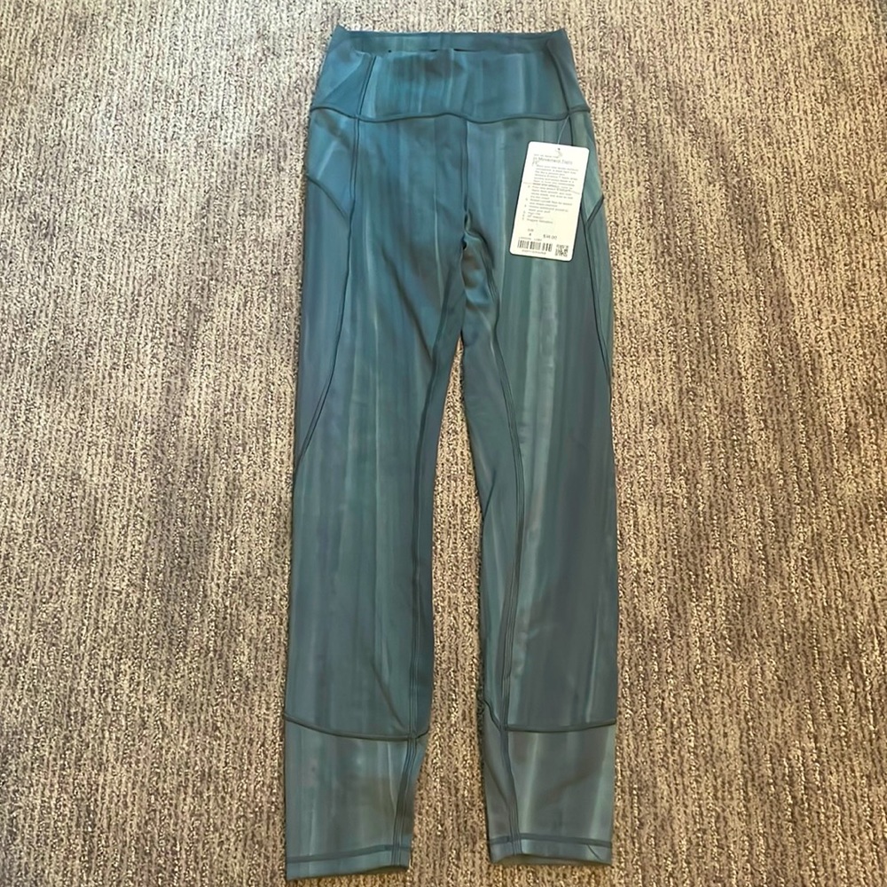 Never been worn lulu lemon leggings